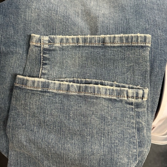 Torrid Boyfriend Straight 22R - Picture 6 of 6